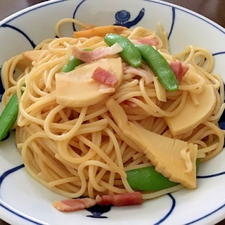 筍とスナップエンドウとベーコンのパスタ